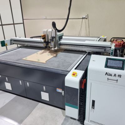 Flatbed CNC Cutter_Edit_01